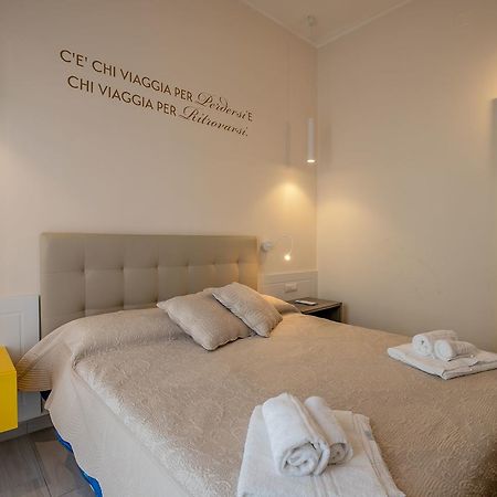 Residenza Eleonora Bed and Breakfast Salerno Buitenkant foto