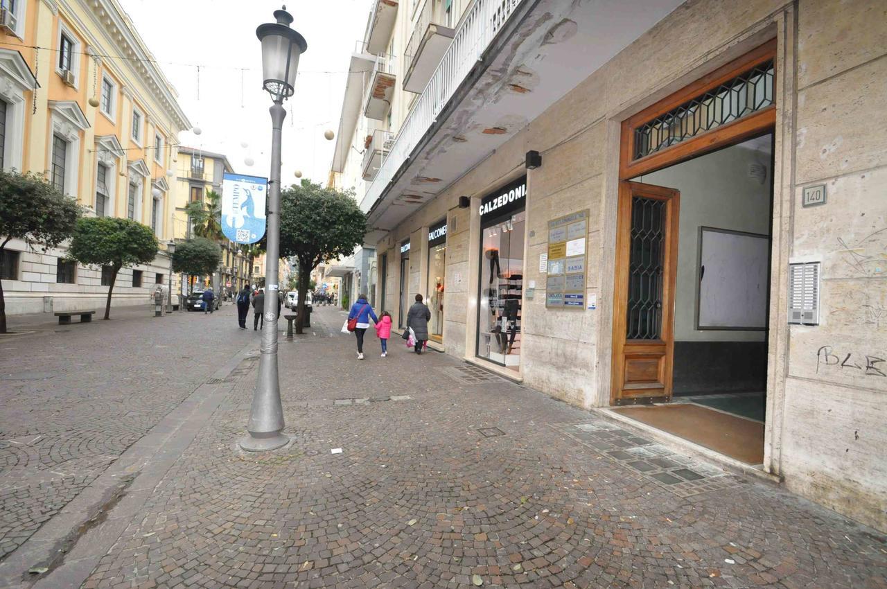Residenza Eleonora Bed and Breakfast Salerno Buitenkant foto