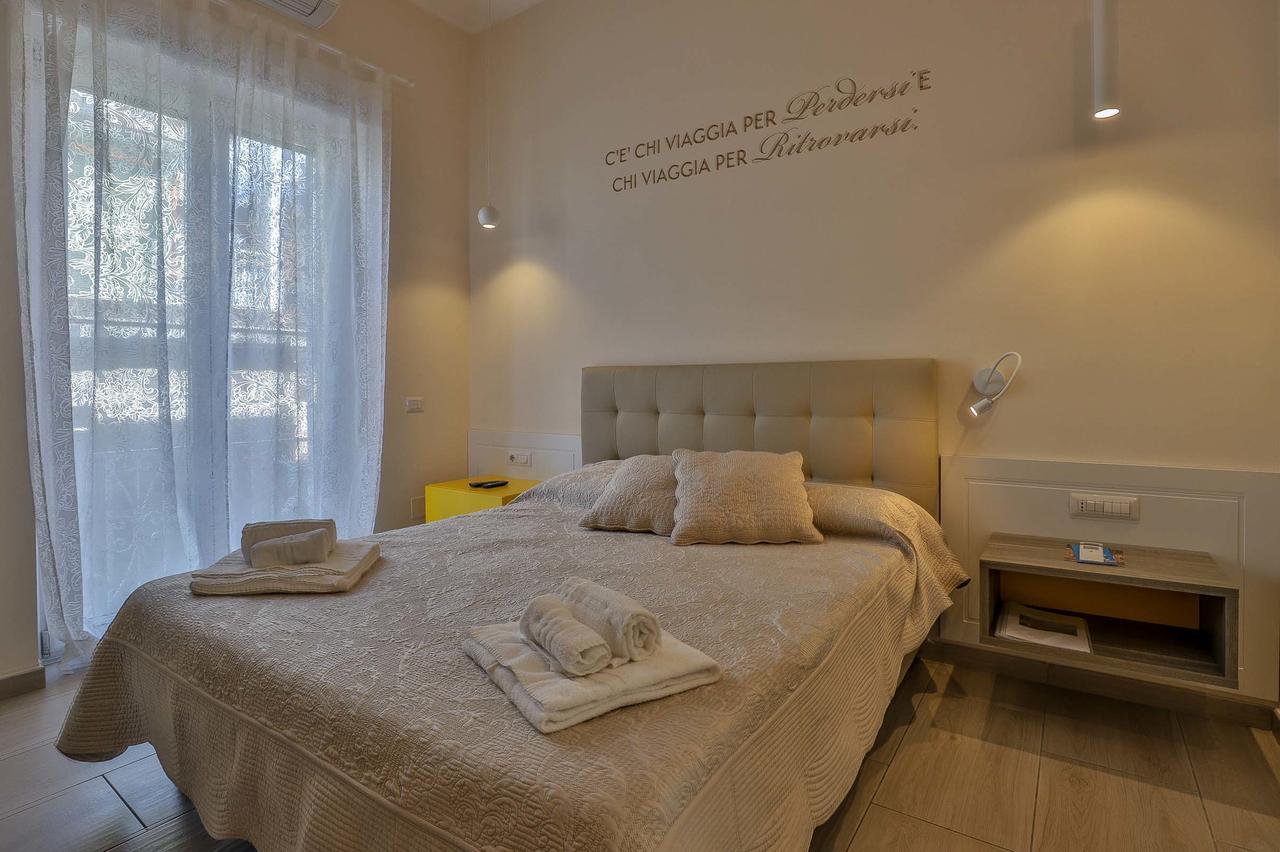 Residenza Eleonora Bed and Breakfast Salerno Buitenkant foto