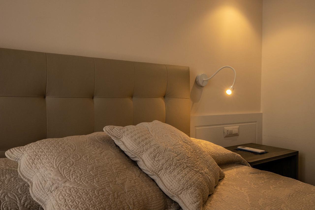 Residenza Eleonora Bed and Breakfast Salerno Buitenkant foto